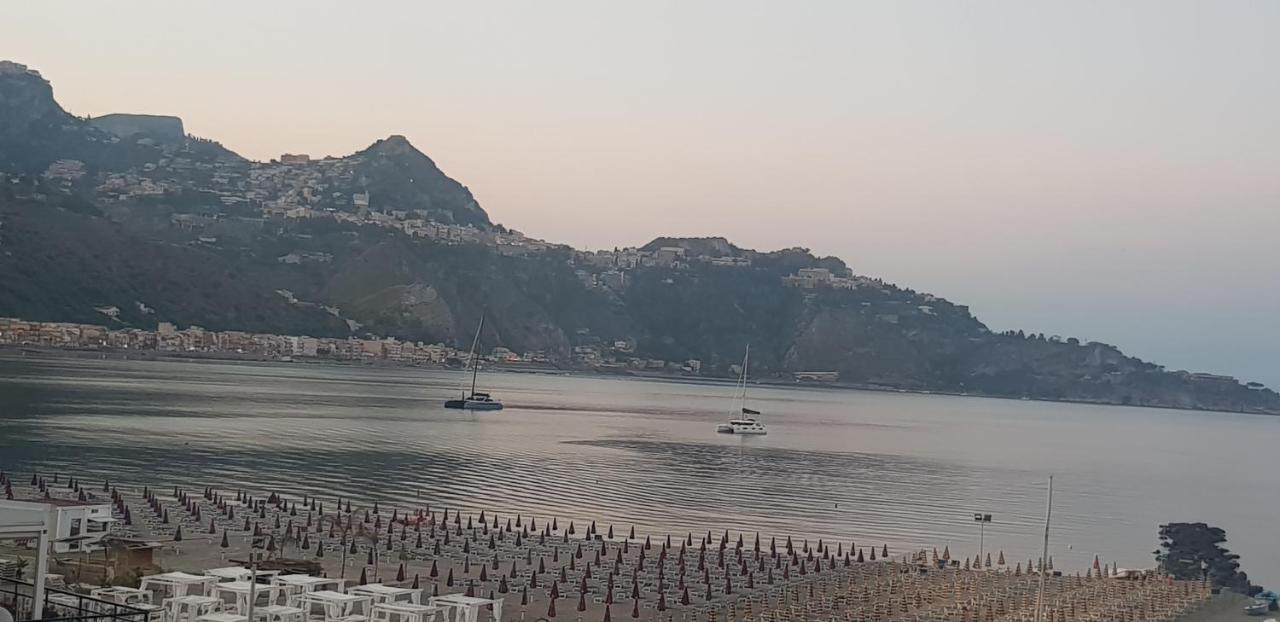 B&B La Costa Di Naxos Giardini Naxos Eksteriør bilde